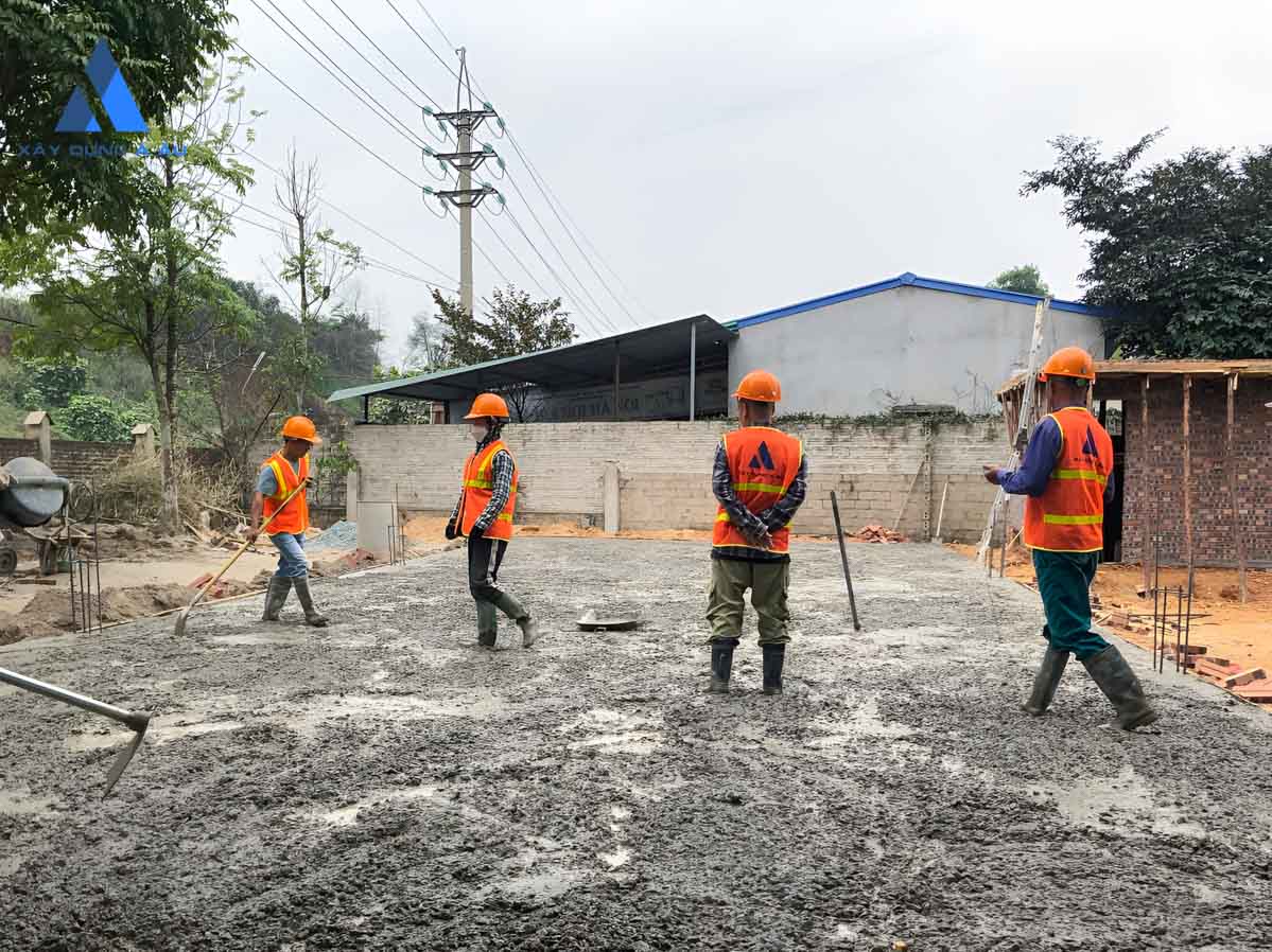 Đổ bê tông giằng móng, nền nhà